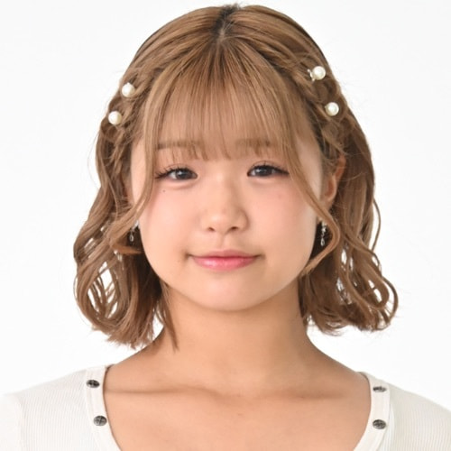 ミュージカル「カミヒト」ダンサー MAKOTO .  高1ダンサー。8歳でミュージカルの世界へ入るも14歳からは踊ることをメインで活動。言葉や物語の意味を考え感じ表現することを好み、ユニットを組み演出や振付等も行う。今年の活動としては『The Eternal Jazz』＠新国立劇場中劇場、『シモキタ・マチナカディスコ』＠下北カレッジ、『浅草ショーパレード』『舞踊ショー』＠浅草木馬館 、『夢Fundフェス』＠駒沢大学記念講堂、『Japan Expo Paris』 in Paris等がある。